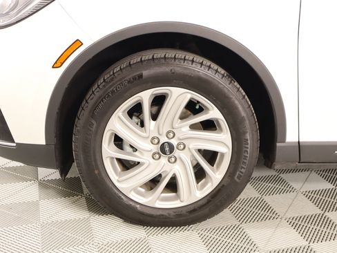Certified 2024 Lincoln Corsair FWD image 17