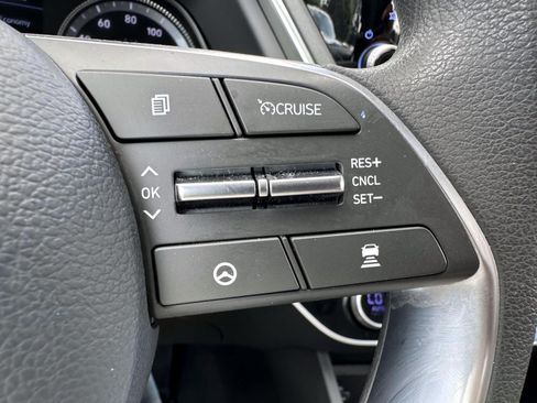 Used 2023 Hyundai Sonata SEL w/ Preferred Accessory Package FWD image 17