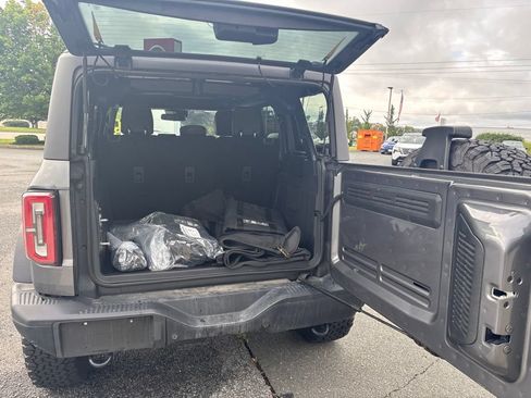 Used 2024 Ford Bronco Badlands AWD/4WD image 31