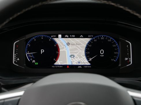 Certified 2024 Volkswagen Taos SEL image 21