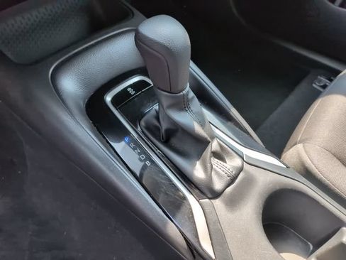 Used 2024 Toyota Corolla LE FWD image 18