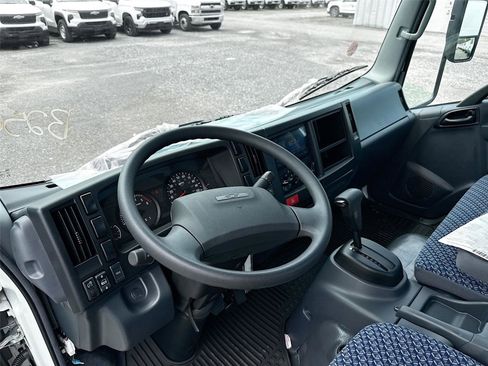 New 2025 Chevrolet Low Cab Forward RWD image 9