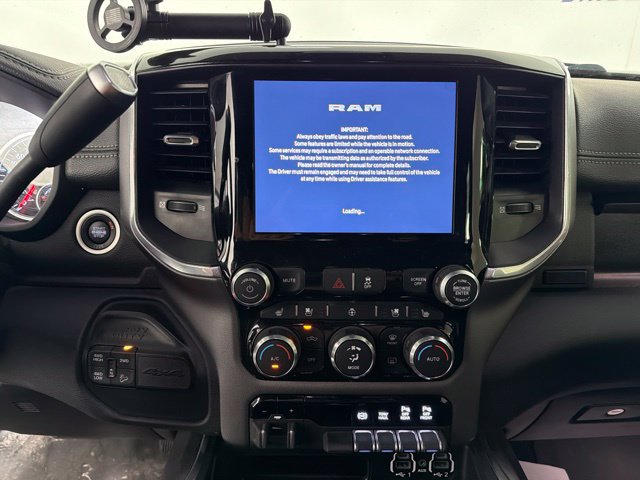 Used 2022 RAM 2500 Laramie AWD/4WD image 27