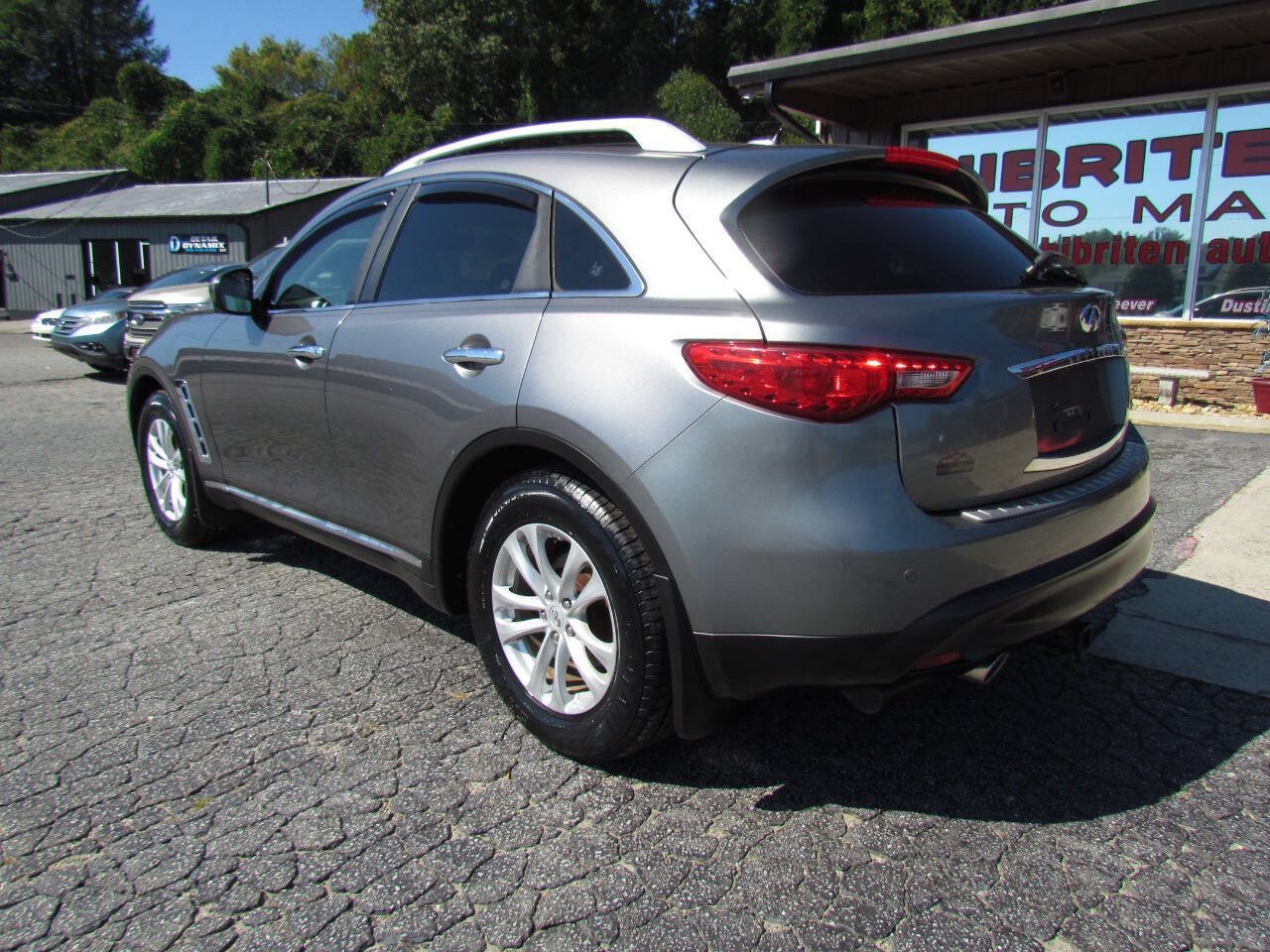 Used 2012 INFINITI FX35 AWD w/ Premium Pkg image 3