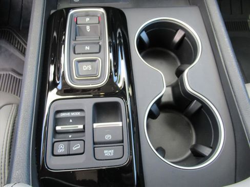 Used 2023 Honda Pilot Touring image 20