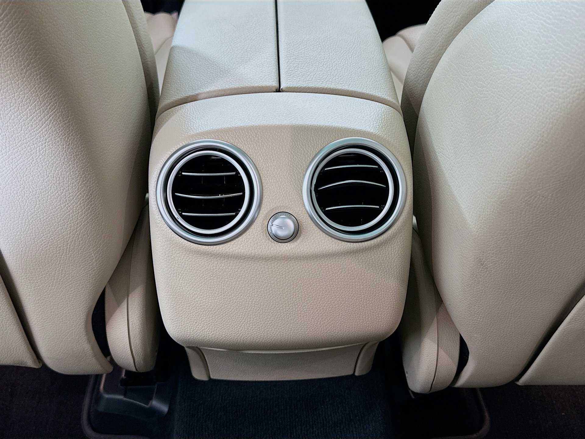 Certified 2022 Mercedes-Benz GLC 300 image 27