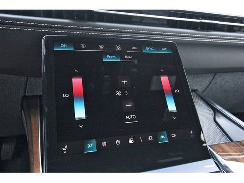 New 2026 Cadillac Escalade Platinum Sport w/ LPO, ONYX Package AWD/4WD image 19