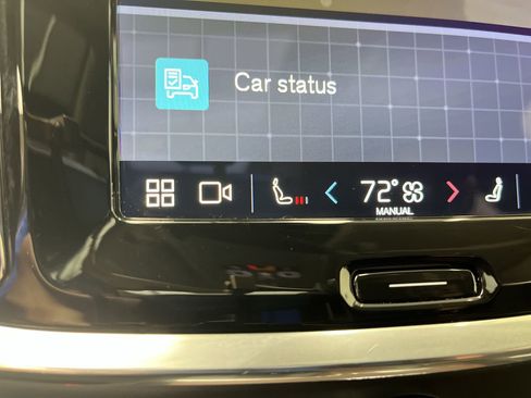 Used 2024 Volvo S60 B5 Plus image 23