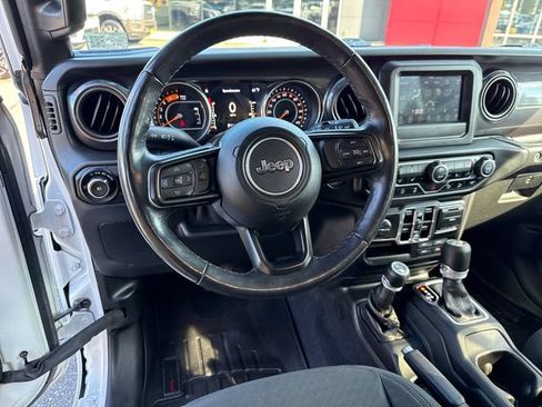 Used 2020 Jeep Wrangler Unlimited Sport AWD/4WD image 17
