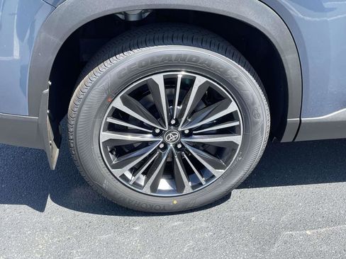 New 2026 Toyota Grand Highlander AWD Hybrid image 10