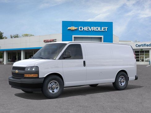 New 2026 Chevrolet Express 2500 image 2