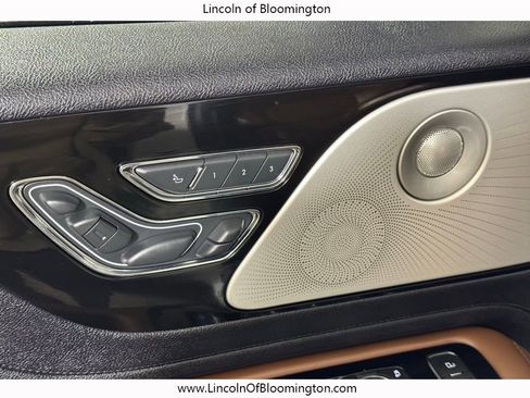 Used 2020 Lincoln Aviator Reserve w/ Equipment Group 202A image 21