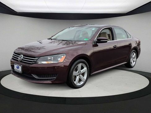 Used 2013 Volkswagen Passat 2.5 SE image 4