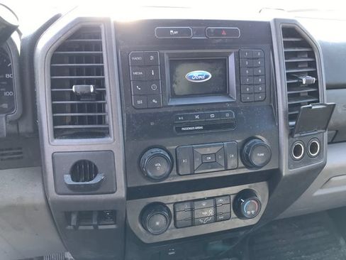 Used 2020 Ford F250 XL RWD image 5