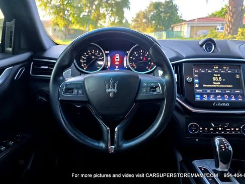 Used 2016 Maserati Ghibli RWD image 6