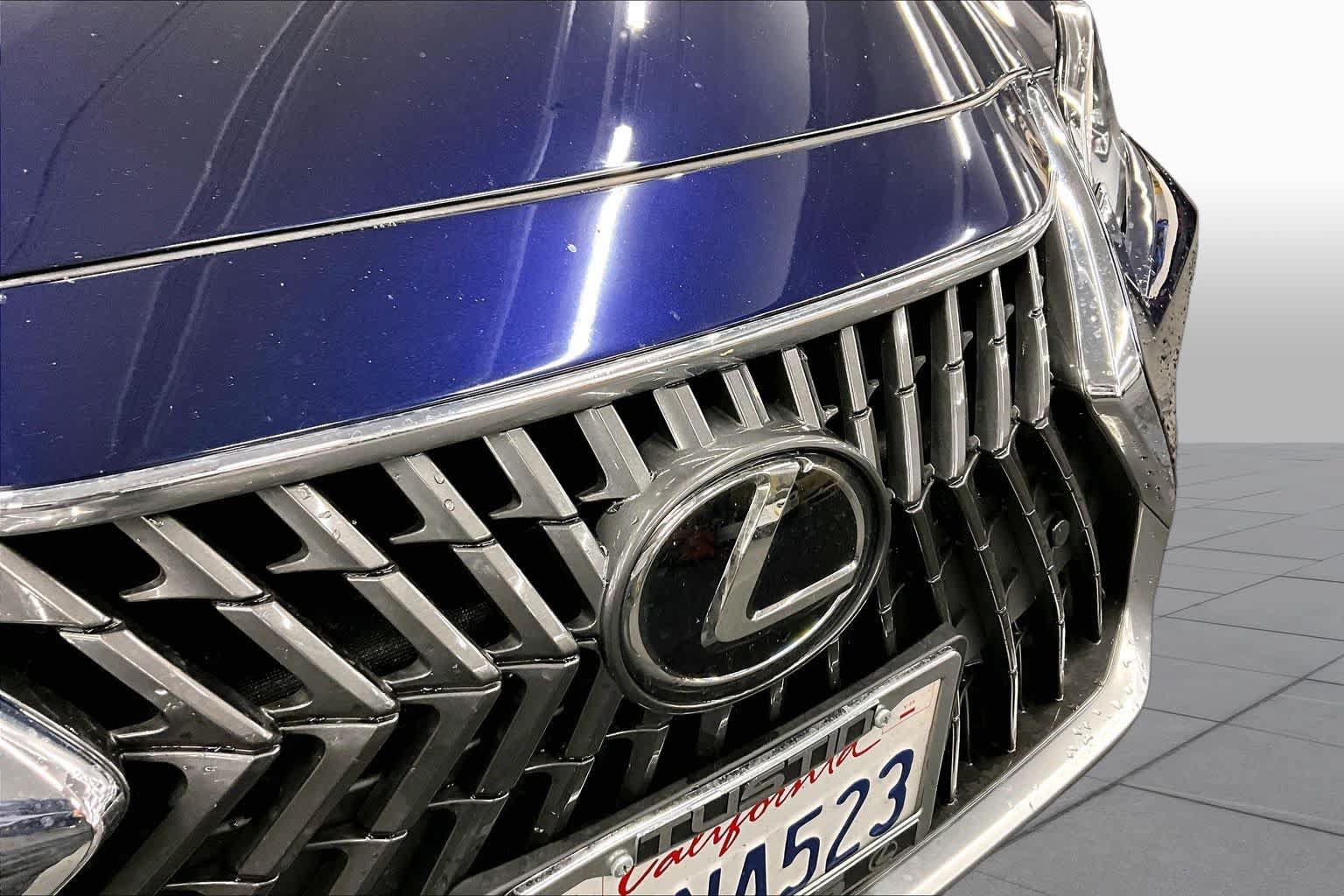 Used 2024 Lexus ES 300h w/ Premium Package FWD image 30