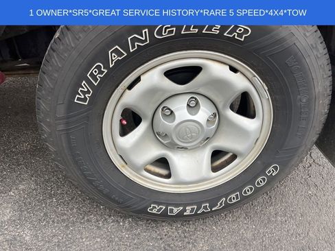 Used 2012 Toyota Tacoma 4x4 Access Cab w/ SR5 Pkg image 17