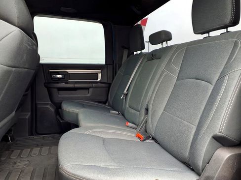 Used 2021 RAM 1500 Classic Warlock image 12