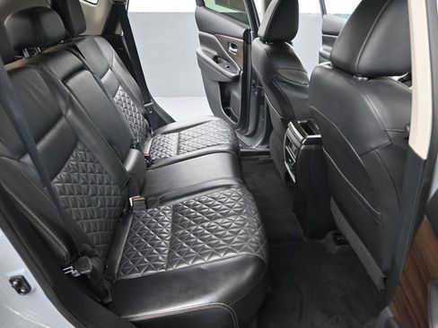 Used 2023 Nissan Murano Platinum w/ Cargo Package image 26