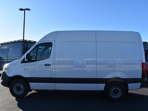 New 2025 Mercedes-Benz Sprinter 2500 image 3