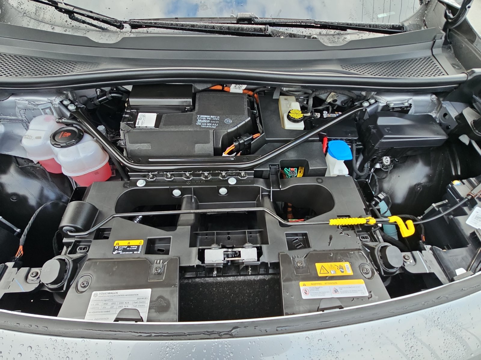 Used 2023 Volkswagen ID.4 Pro RWD image 30