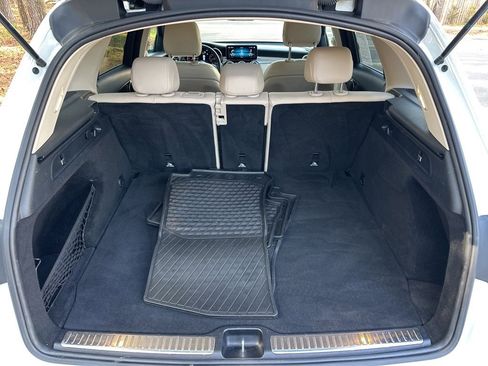 Used 2021 Mercedes-Benz GLC 300 image 61