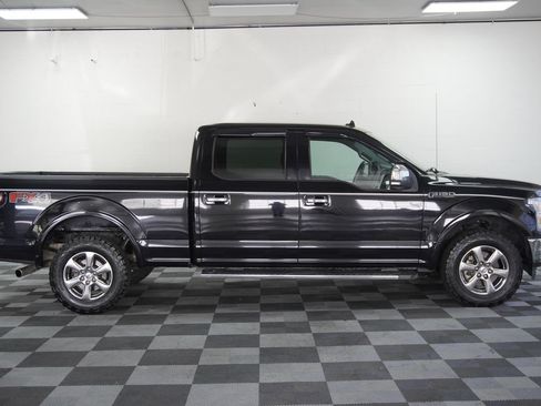 Used 2018 Ford F150 Lariat w/ Equipment Group 502A Luxury AWD/4WD image 7