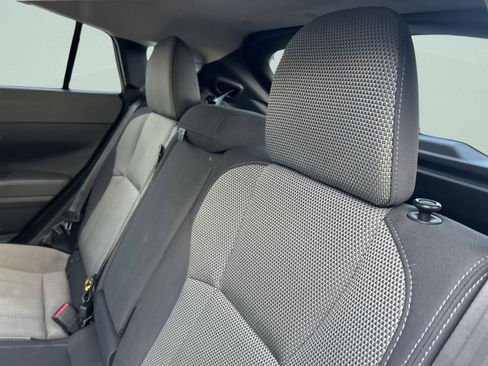 Used 2024 Subaru Crosstrek 2.0i Premium image 15