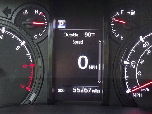 Used 2024 Toyota 4Runner SR5 RWD image 41