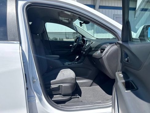 Used 2023 Chevrolet Equinox LT AWD/4WD image 20