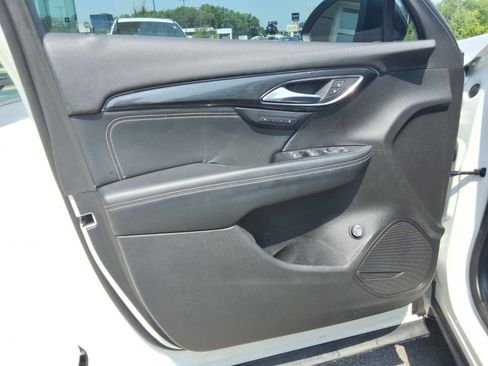 Used 2023 Buick Envision Essence w/ Sport Touring Package FWD image 22