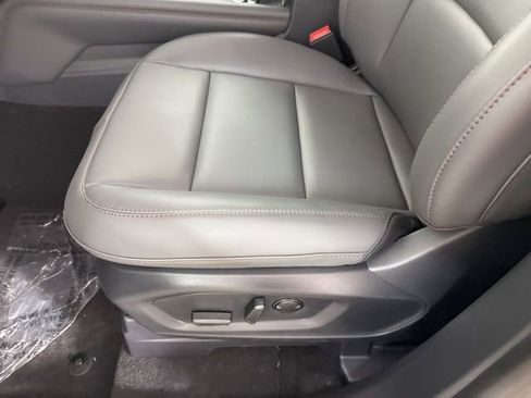 New 2026 Ford Explorer Active w/ Active Comfort Package image 16