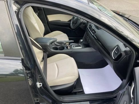 Used 2014 MAZDA MAZDA3 i Sport FWD image 32