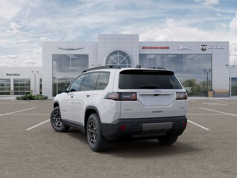 New 2026 Jeep Cherokee Laredo AWD/4WD image 3