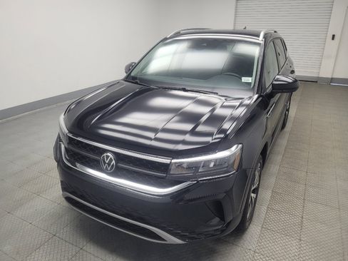 Used 2024 Volkswagen Taos SE FWD image 15