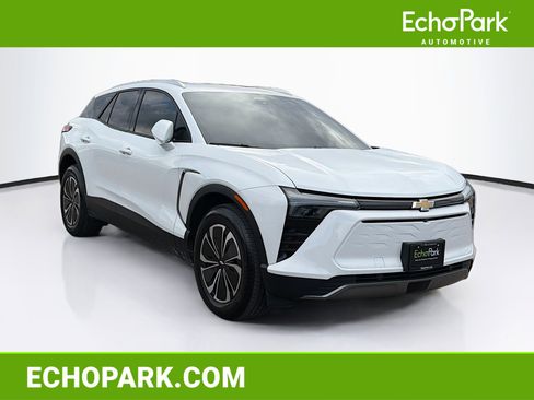 Used 2024 Chevrolet Blazer EV LT AWD/4WD image 1
