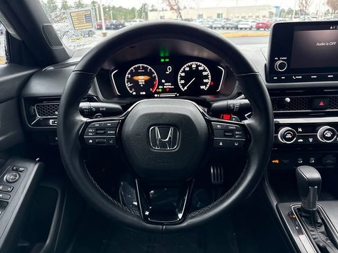 Certified 2025 Honda Civic Sport image 18