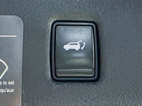 Certified 2020 INFINITI QX50 Luxe w/ Navigation Package image 34