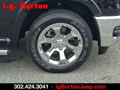 Used 2025 RAM 1500 Big Horn AWD/4WD image 8