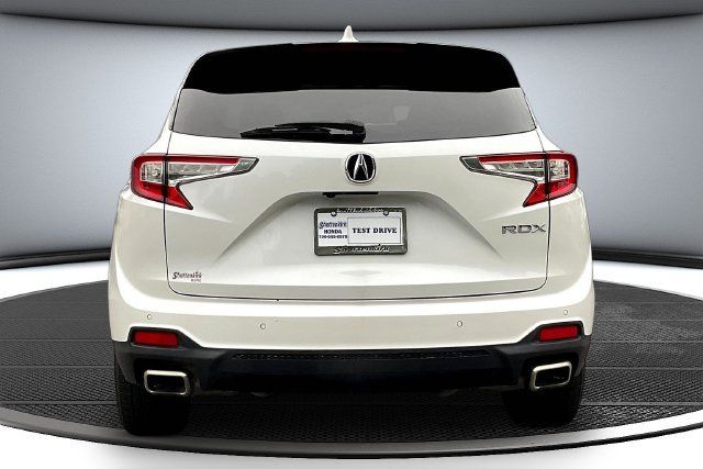 Used 2023 Acura RDX w/ Technology Package FWD image 6