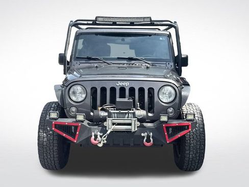 Used 2017 Jeep Wrangler Unlimited Sport w/ Connectivity Group AWD/4WD image 10
