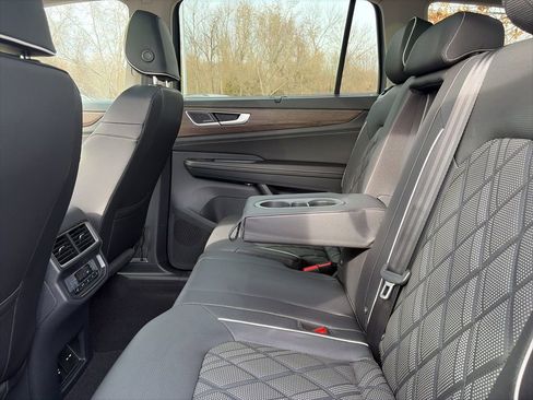 New 2026 Volkswagen Atlas SEL Premium R-Line AWD/4WD image 24