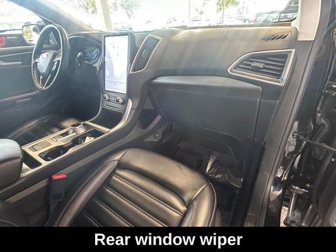 Used 2023 Ford Edge SEL image 25