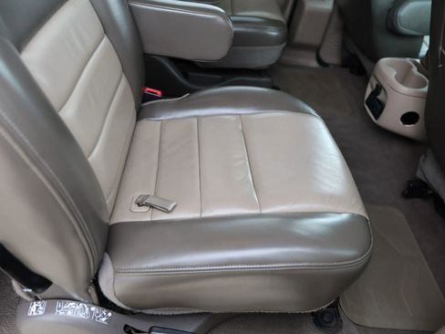 Used 2003 Ford Excursion Eddie Bauer image 40