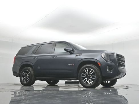 Used 2021 GMC Yukon AT4 w/ Rear Media and Nav Package image 4