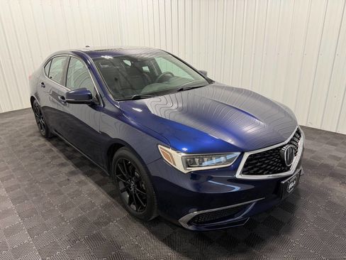 Used 2018 Acura TLX V6 SH-AWD image 3