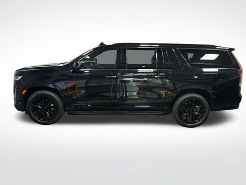 Certified 2023 Cadillac Escalade ESV Premium Luxury AWD/4WD image 2