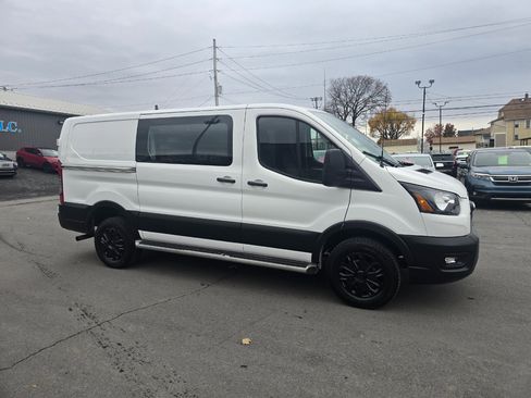 Used 2024 Ford Transit 250 Low Roof w/ Exterior Upgrade Package image 6