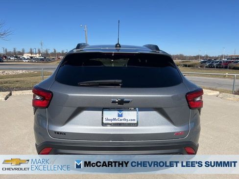 New 2026 Chevrolet Trax RS image 7
