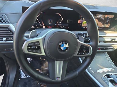 Used 2026 BMW X5 xDrive40i w/ M Sport Package AWD/4WD image 18